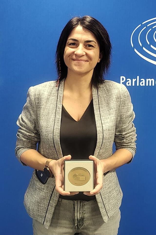 ANCA DUMITRESCU