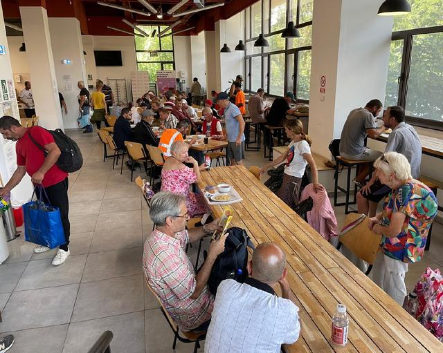 Cantina Socială