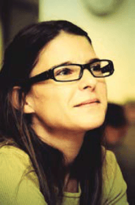 MIHAELA CĂLINOIU